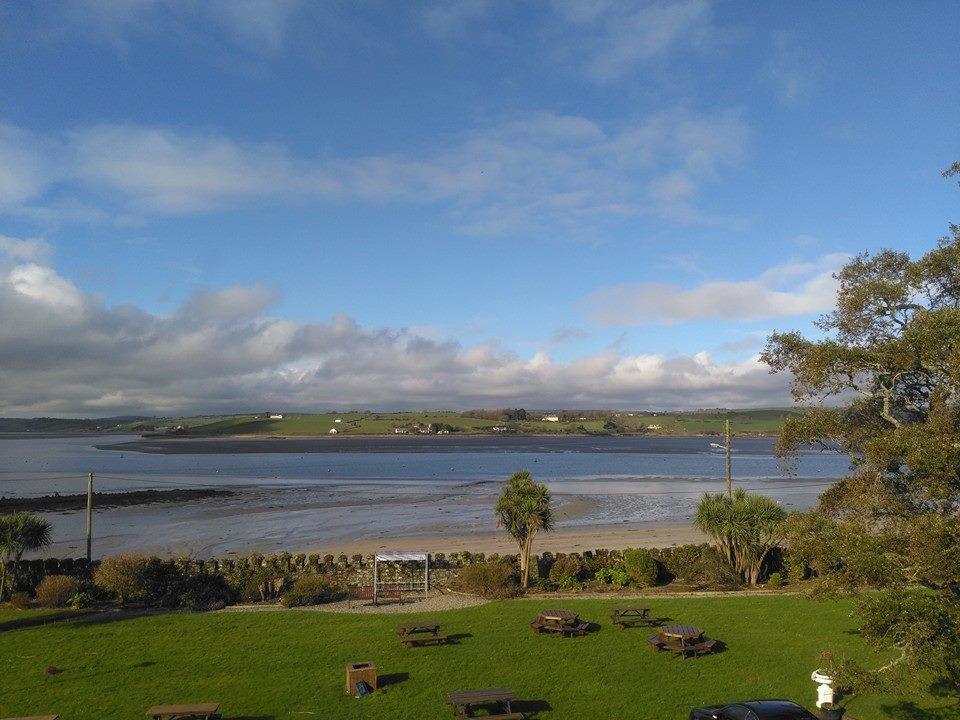 Courtmacsherry Hotel Exterior foto